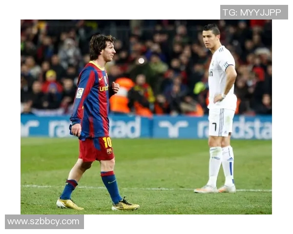 野兽球星足球：揭示顶级球员背后的传奇故事与巅峰时刻